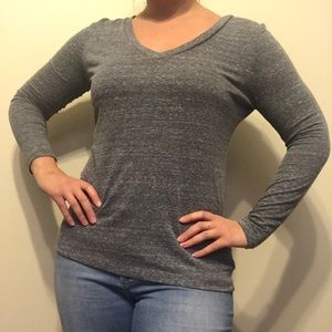Old Navy Long Sleeve shirt